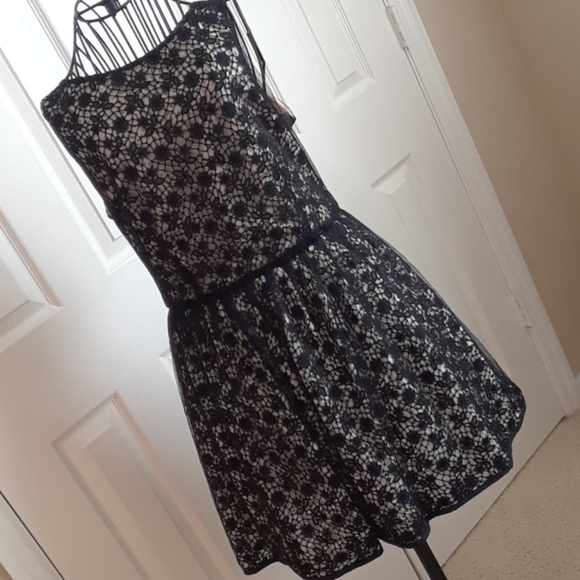 RED Valentino Dresses & Skirts - "RED" VALENTINO...LACE DRESS
